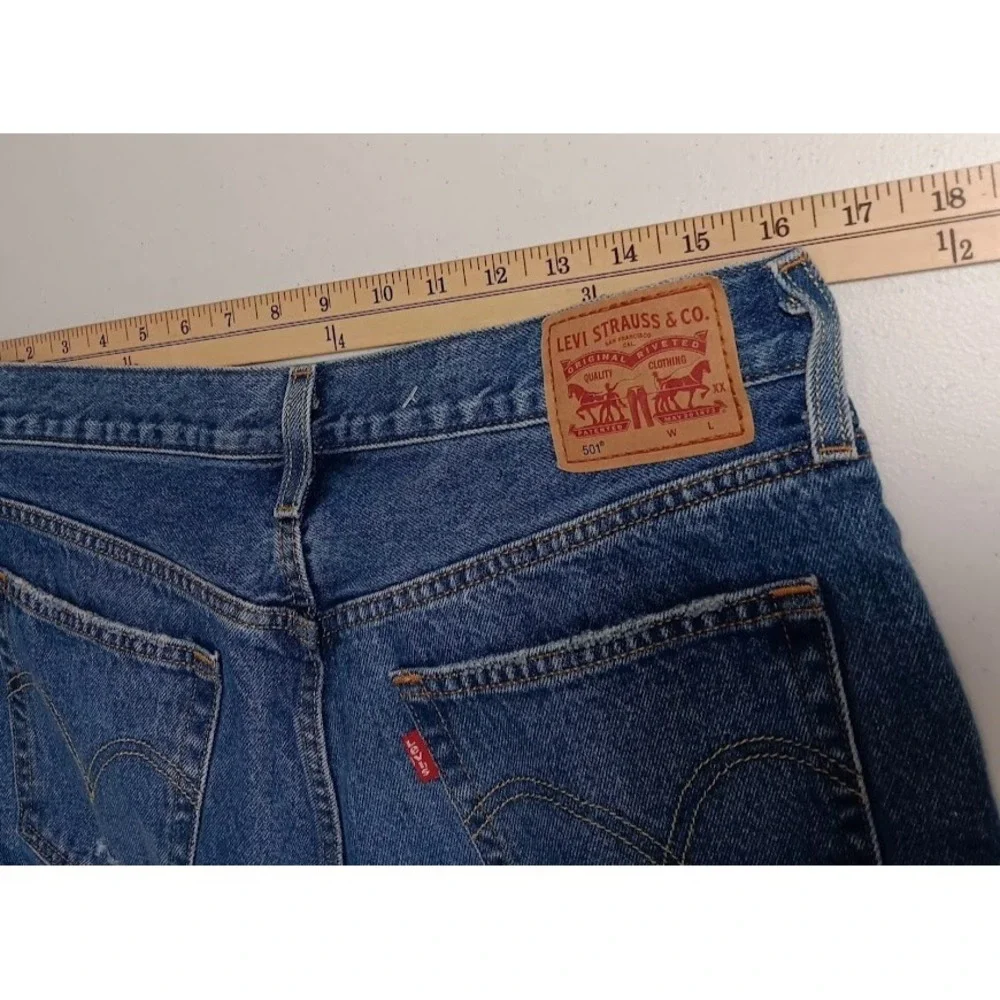 Levi's 501 Men's Jeans W32 L25 Blue Distressed Ripped Button Fly Straight Leg De